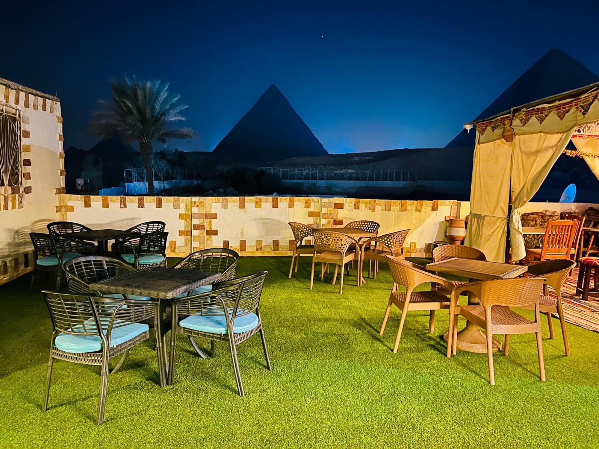 Kemet Pyramids Room View 카이로 외부 사진